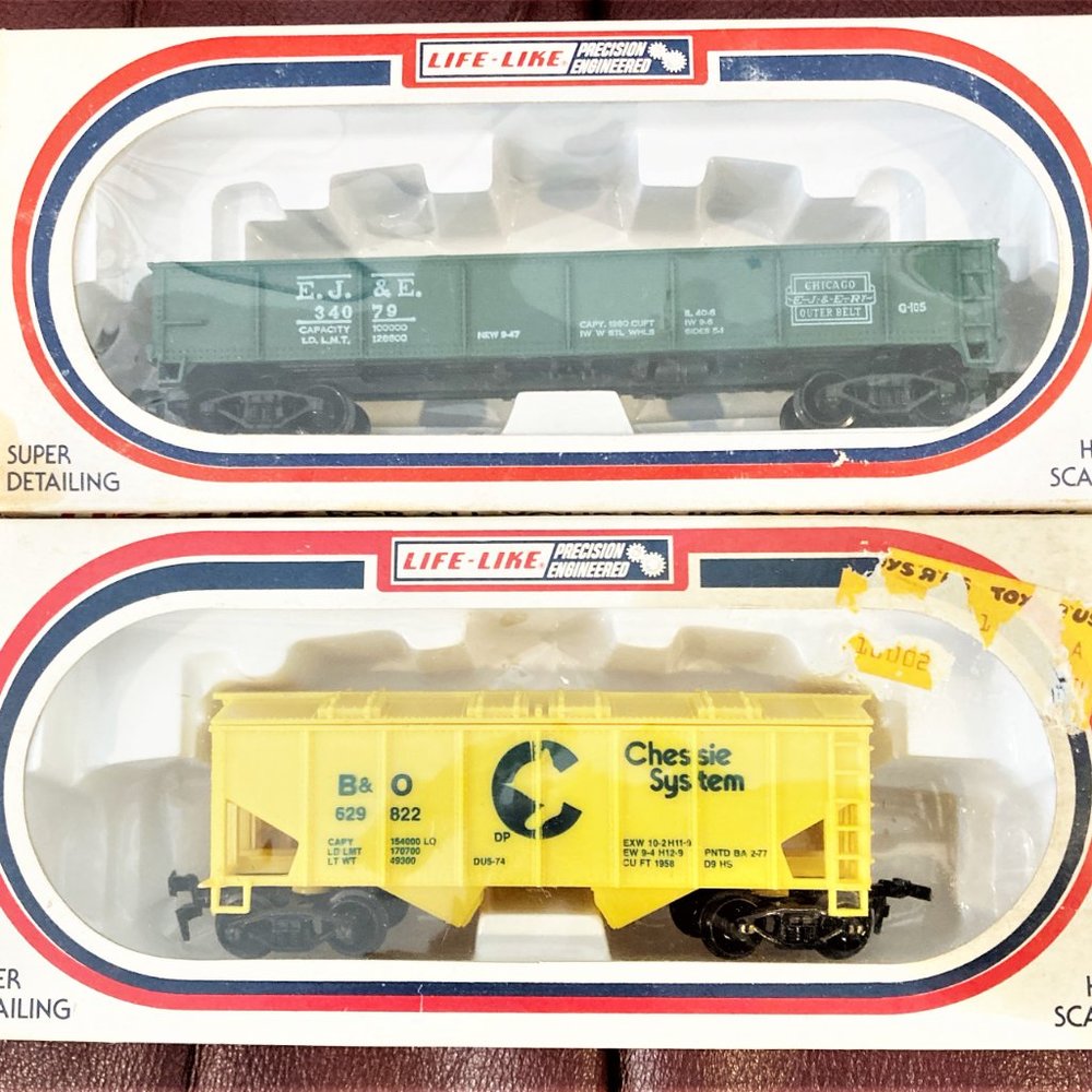 NWT LOT of 4 Trains Model Toy HO gauge Freight cars Gondola B & O cement Hopper